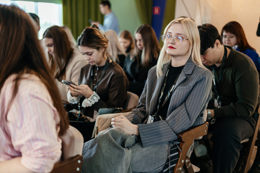 События НИУ «БелГУ» сотрудник ниу «белгу» приняла участие в окружном семинаре «шум.регионы»