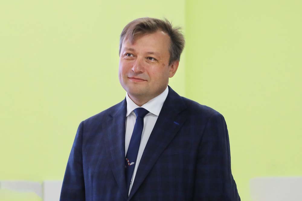 Учёный НИУ «БелГУ» рассказал о свойствах жидкого азота и мерах предосторожности на крио-шоу